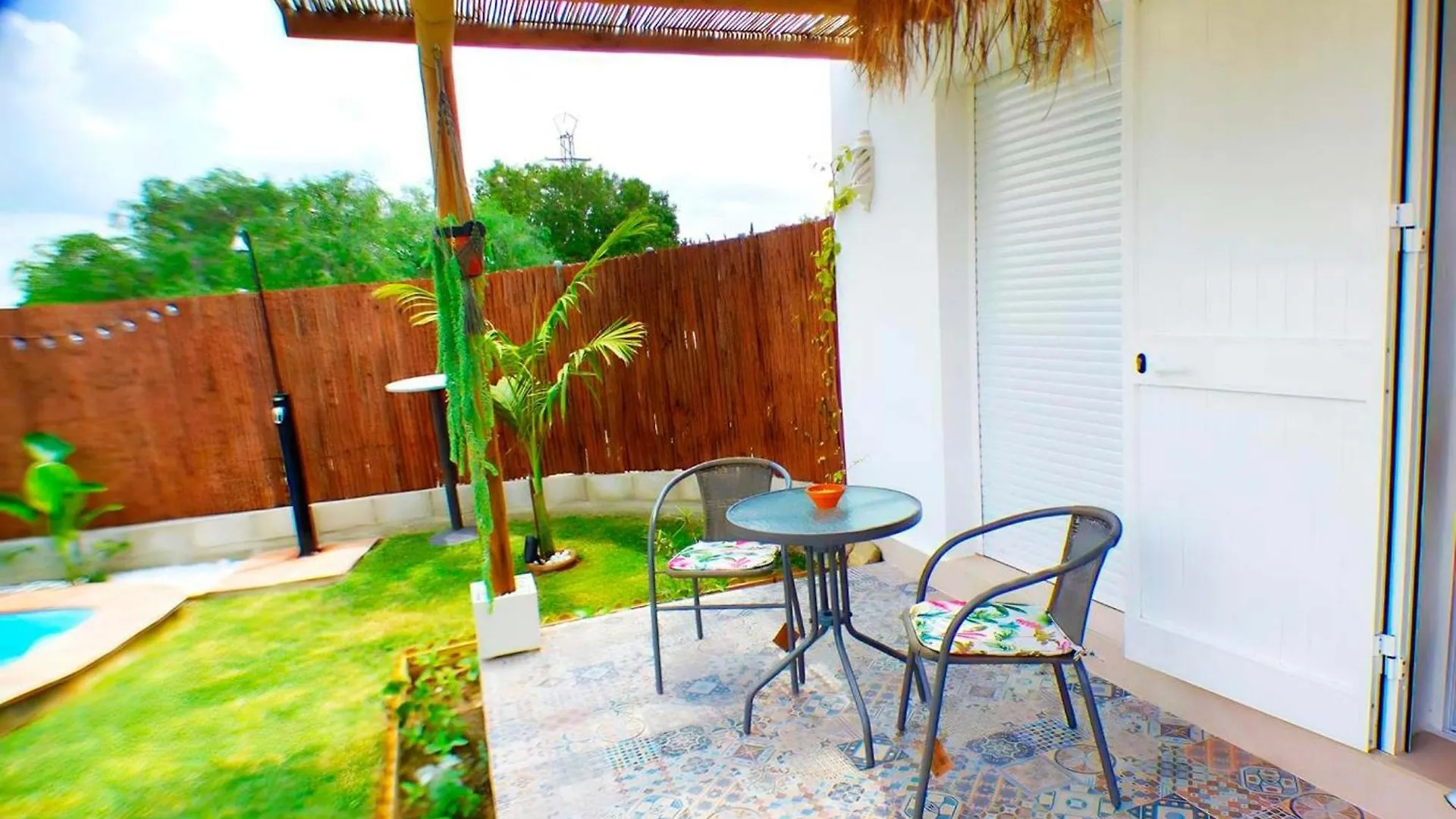 Le Petit Apartamento Con Piscina Privada Hozanejos 0*,  Spanyolország